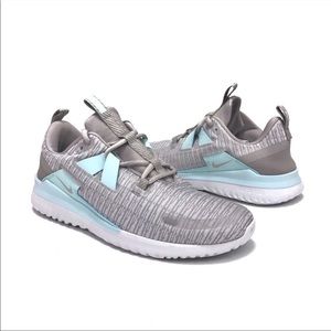 Nike Renew Arena Women’s Sneakers